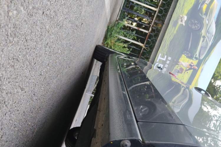 Used Buick GL6 2018 18T 6-Seater Elite Model Right Side Sill