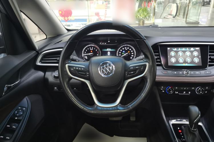 Used Buick GL6 2018 18T 6-Seater Prestige Model Steering Wheel