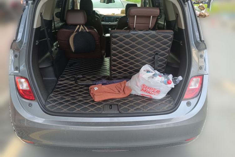 Used Buick GL6 2018 18T 6-Seater Luxury Model Trunk