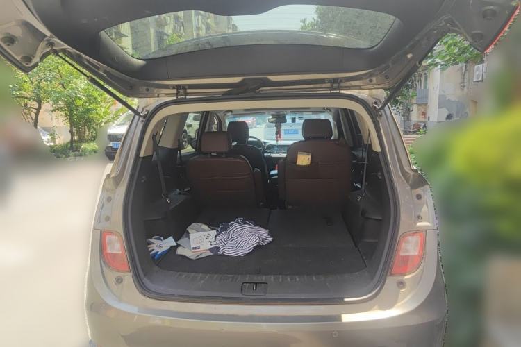 Used Buick GL6 2018 18T 6-Seater Luxury Model Trunk