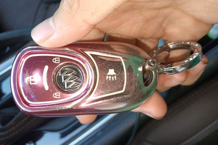 Used Buick GL6 2018 18T 5-seat Luxury Model Vehicle Key