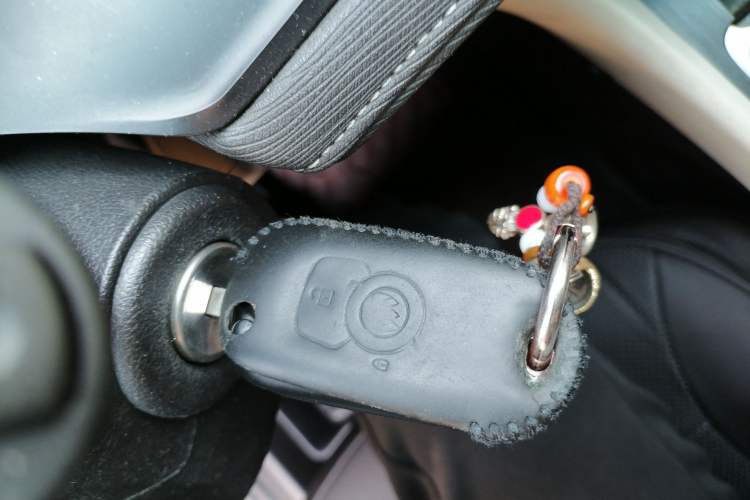 Used Buick GL6 2018 18T 6-Seater Elite Model Vehicle Key