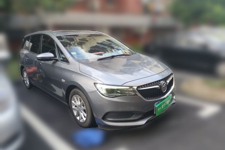 Used Buick GL6 2018 18T 6-Seater Luxury Model Front Right 45 Deg