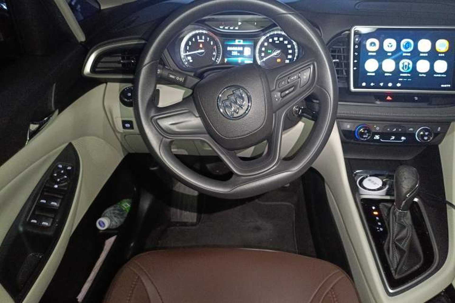 Used Buick GL6 2018 18T 6-Seater Elite Model Steering Wheel