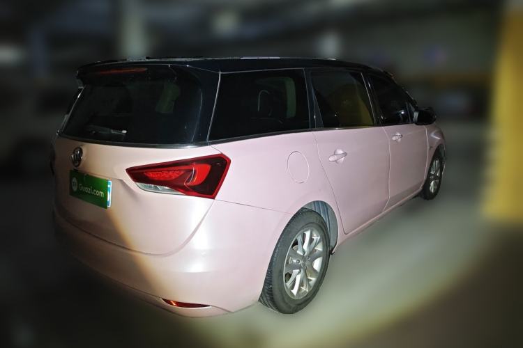 Used Buick GL6 2018 18T 6-Seater Luxury Model Rear Right 45 Deg