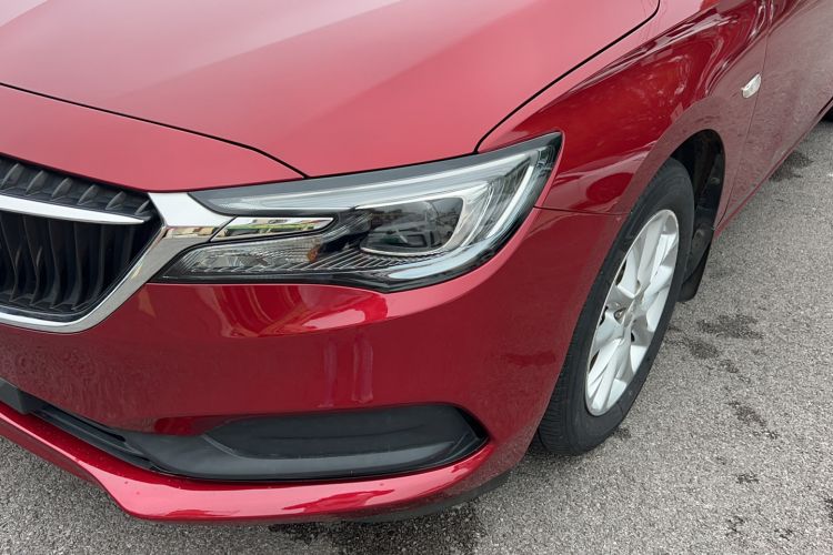 Used Buick GL6 2018 18T 6-Seater Luxury Model Left Front Headlight