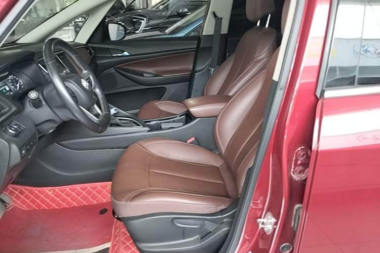 Used Buick GL6 2018 18T 6-Seater Prestige Model Left Front Seat
