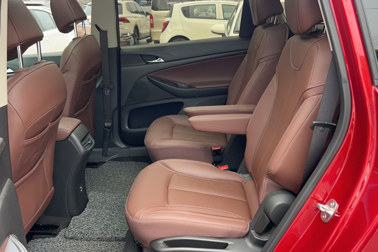 Used Buick GL6 2018 18T 6-Seater Luxury Model Left Rear Seat