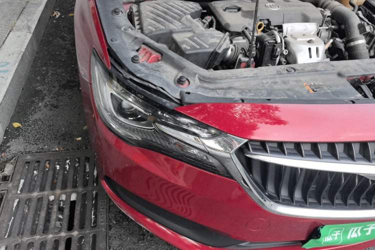 Used Buick GL6 2018 18T 6-Seater Luxury Model Right Front Headlight