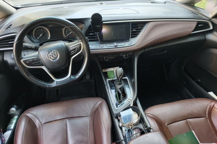 Used Buick GL6 2018 18T 6-Seater Prestige Model Center Console