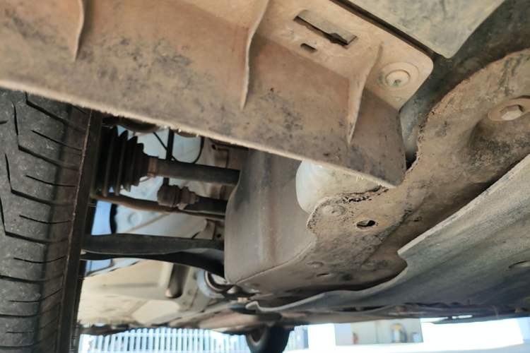 Used Buick GL6  Chassis Front Right