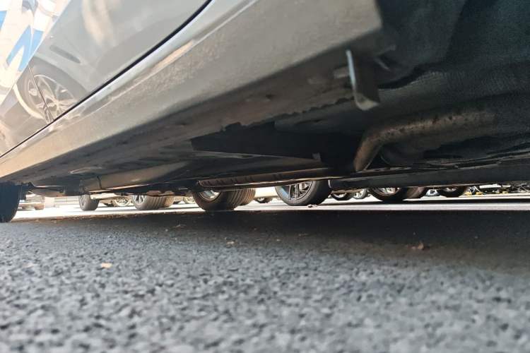 Used Buick GL6 2018 18T 6-Seater Elite Model Chassis Rear Left