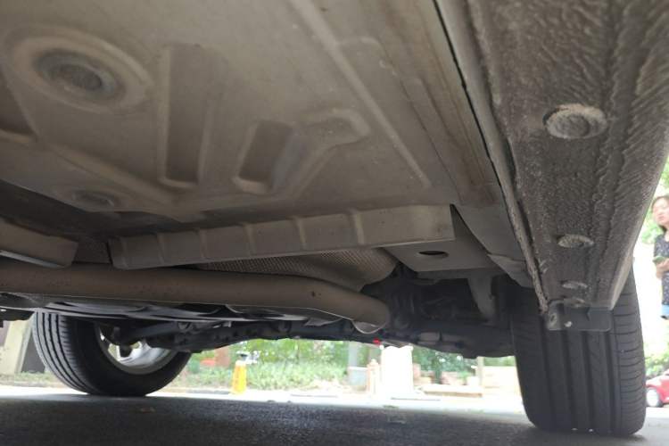 Used Buick GL6 2018 18T 6-Seater Prestige Model Chassis Rear Left