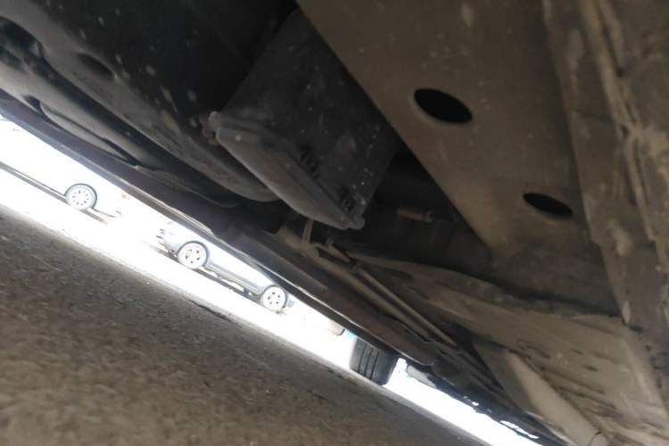Used Buick GL6 2018 18T 6-Seater Luxury Model Chassis Rear Right