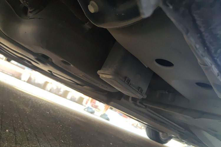 Used Buick GL6 2018 18T 6-Seater Prestige Model Chassis Rear Right