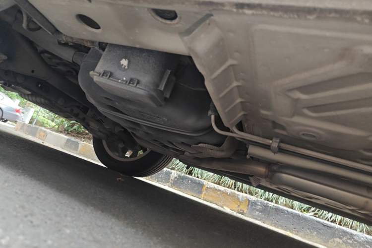 Used Buick GL6 2018 18T 6-Seater Prestige Model Chassis Rear Right