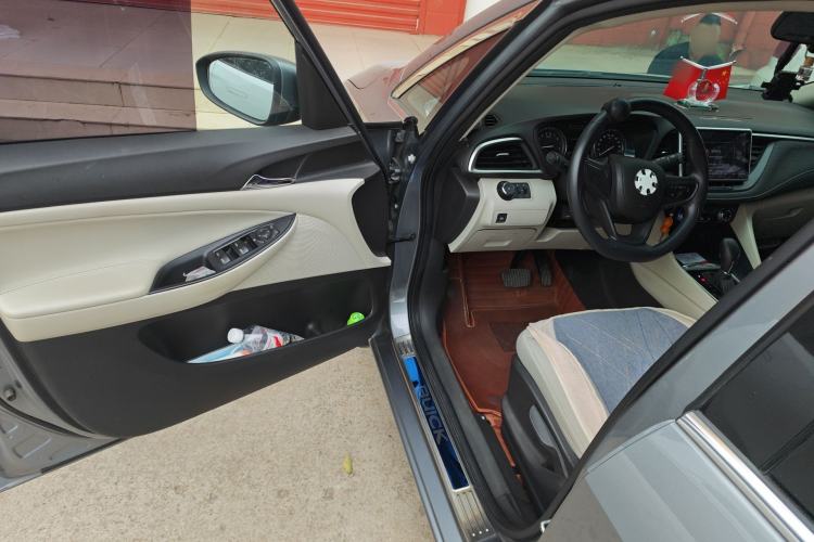 Used Buick GL6 2018 18T 5-Seater Elite Version Driver Seat