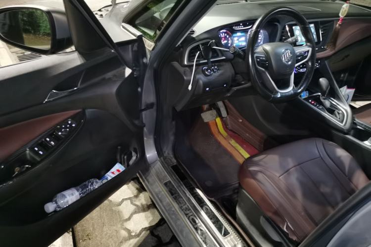 Used Buick GL6 2018 18T 6-Seater Luxury Model Driver Seat