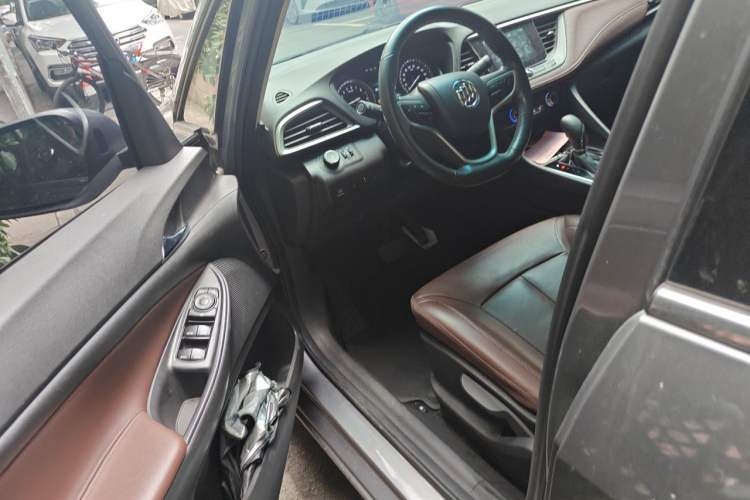 Used Buick GL6 2018 18T 6-Seater Prestige Model Driver Seat