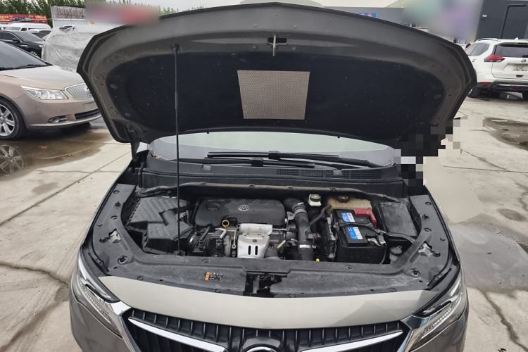 Used Buick GL6 2018 18T 6-Seater Luxury Model Engine Bay