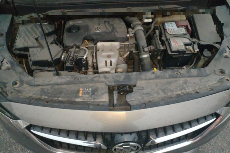Used Buick GL6 2018 18T 6-Seater Prestige Model Engine Bay