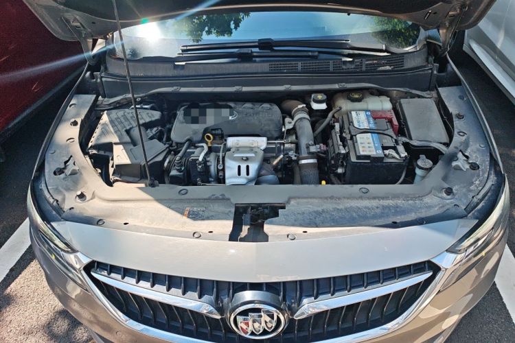 Used Buick GL6 2018 18T 6-Seater Elite Model Engine Bay