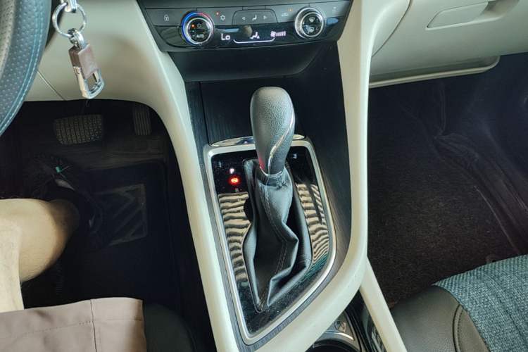 Used Buick GL6  Gear Lever