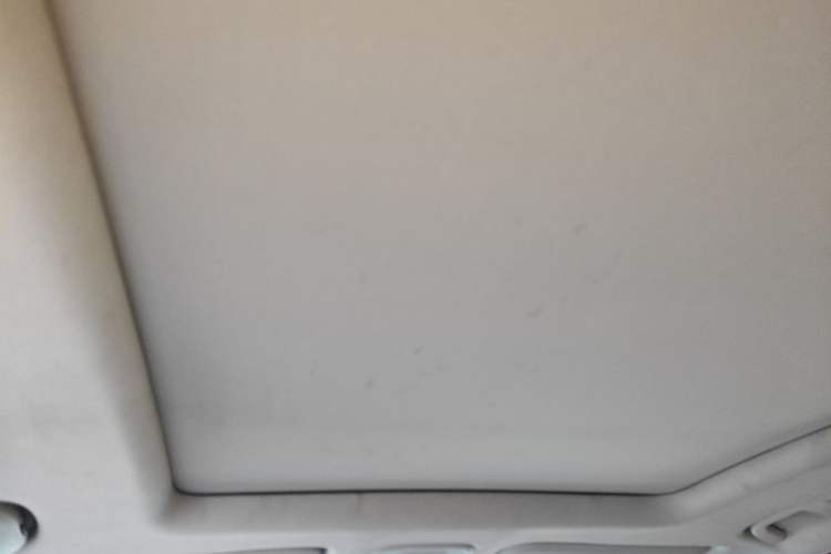 Used Buick GL6 2018 18T 6-Seater Luxury Model Headliner
