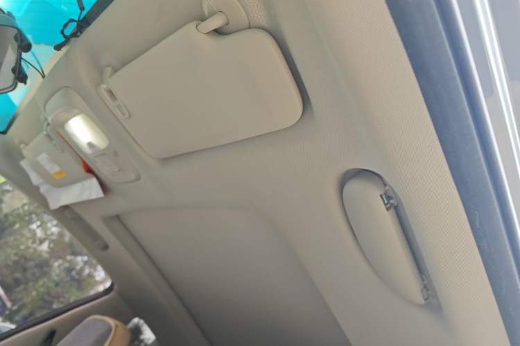 Used Buick GL6 2018 18T 5-Seater Elite Version Headliner
