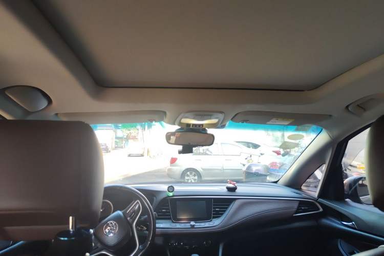 Used Buick GL6 2018 18T 6-Seater Prestige Model Headliner