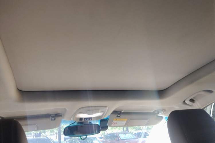 Used Buick GL6 2018 18T 6-Seater Prestige Model Headliner