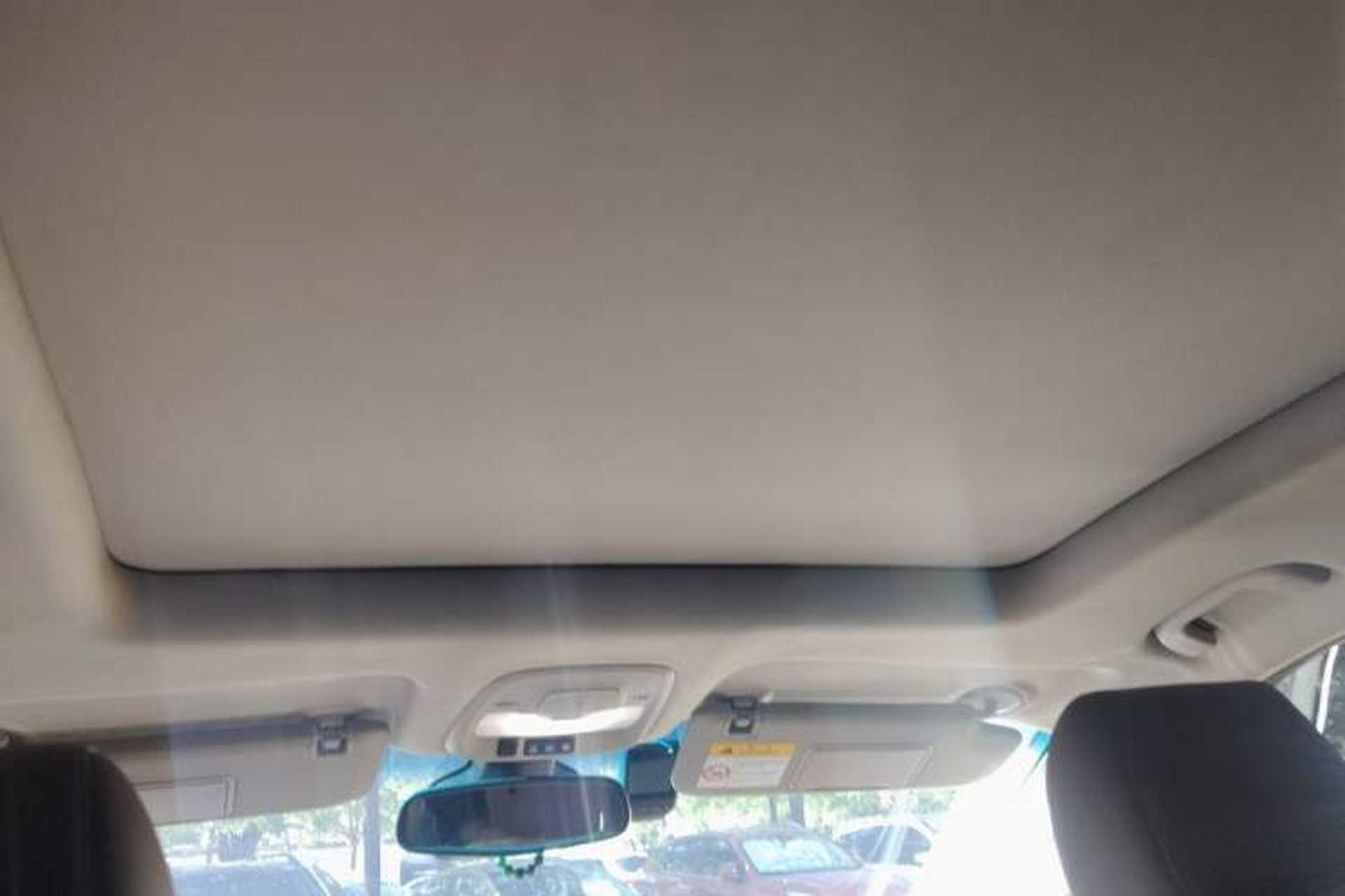 Used Buick GL6 2018 18T 6-Seater Prestige Model Headliner