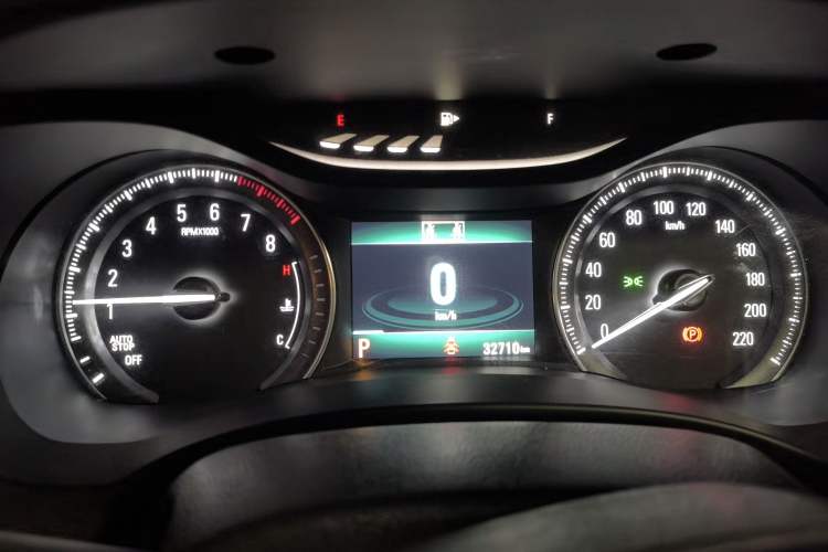 Used Buick GL6 2018 18T 6-Seater Prestige Model Instrument Cluster
