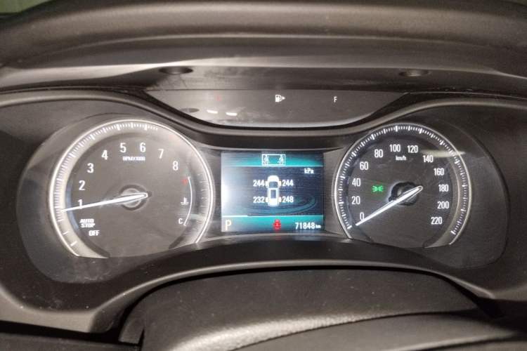 Used Buick GL6 2018 18T 6-Seater Prestige Model Instrument Cluster