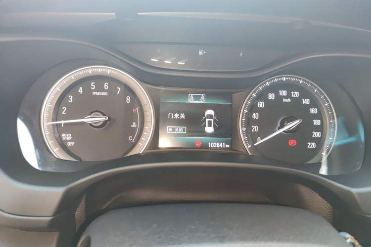 Used Buick GL6 2018 18T 6-Seater Prestige Model Instrument Cluster