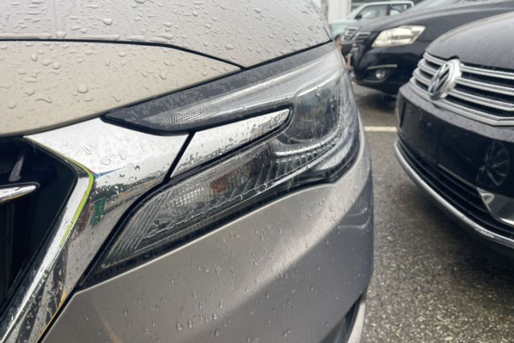 Used Buick GL6 2018 18T 6-Seater Luxury Model Left Front Headlight