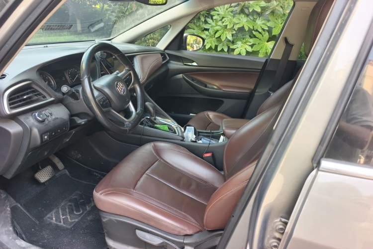 Used Buick GL6 2018 18T 6-Seater Prestige Model Left Front Seat