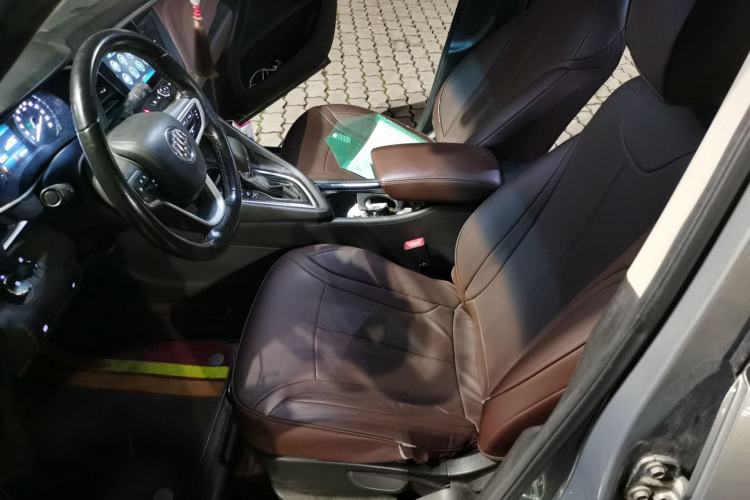 Used Buick GL6 2018 18T 6-Seater Luxury Model Left Front Seat