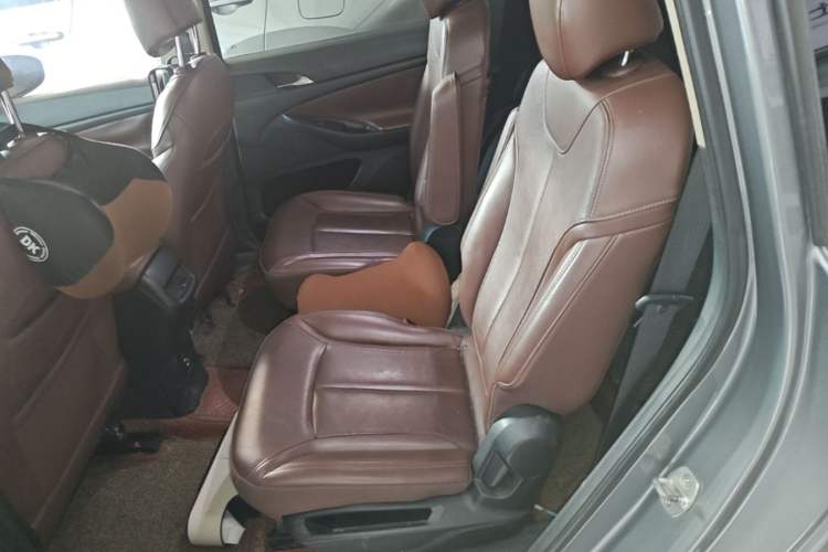 Used Buick GL6 2018 18T 6-Seater Prestige Model Left Rear Seat