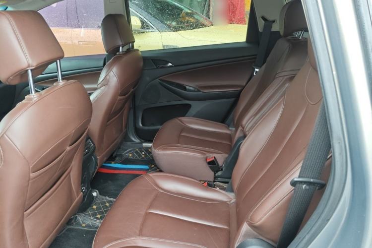 Used Buick GL6 2018 18T 6-Seater Luxury Model Left Rear Seat