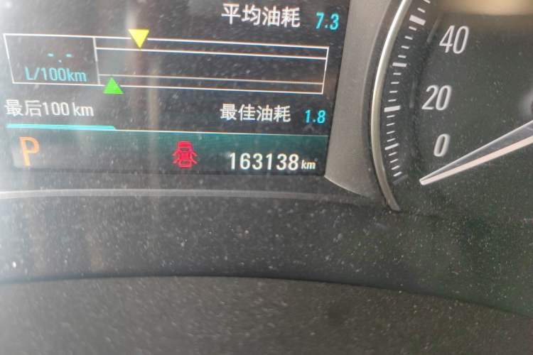 Used Buick GL6 2018 18T 5-seat Luxury Model Odometer Close Up