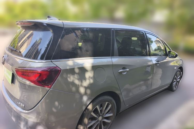 Used Buick GL6 2018 18T 6-Seater Prestige Model Rear Right 45 Deg