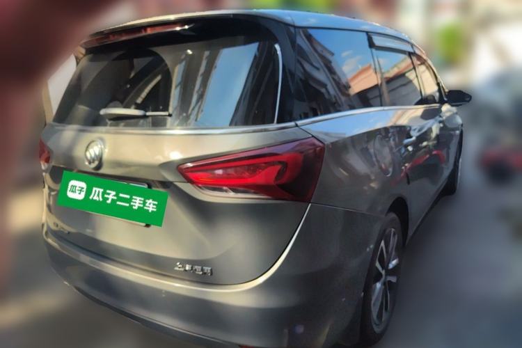 Used Buick GL6 2018 18T 6-Seater Prestige Model Rear Right 45 Deg