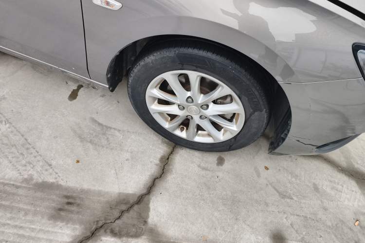 Used Buick GL6 2018 18T 6-Seater Luxury Model Right Front Wheel Hub