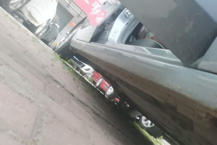 Used Buick GL6 2018 18T 6-Seater Luxury Model Right Side Sill