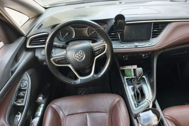 Used Buick GL6 2018 18T 6-Seater Prestige Model Steering Wheel