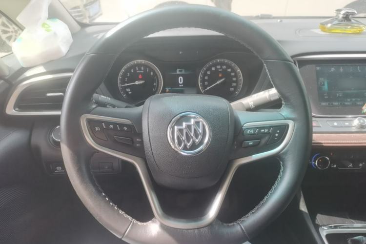 Used Buick GL6 2018 18T 6-Seater Luxury Model Steering Wheel