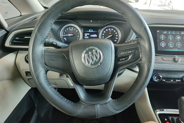 Used Buick GL6  Steering Wheel