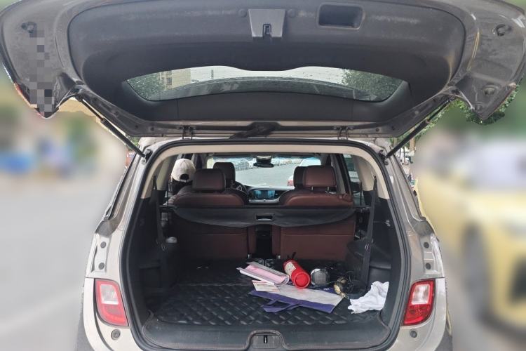 Used Buick GL6 2018 18T 6-Seater Luxury Model Trunk