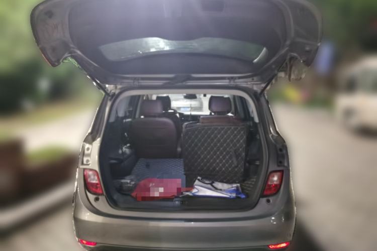 Used Buick GL6 2018 18T 6-Seater Luxury Model Trunk
